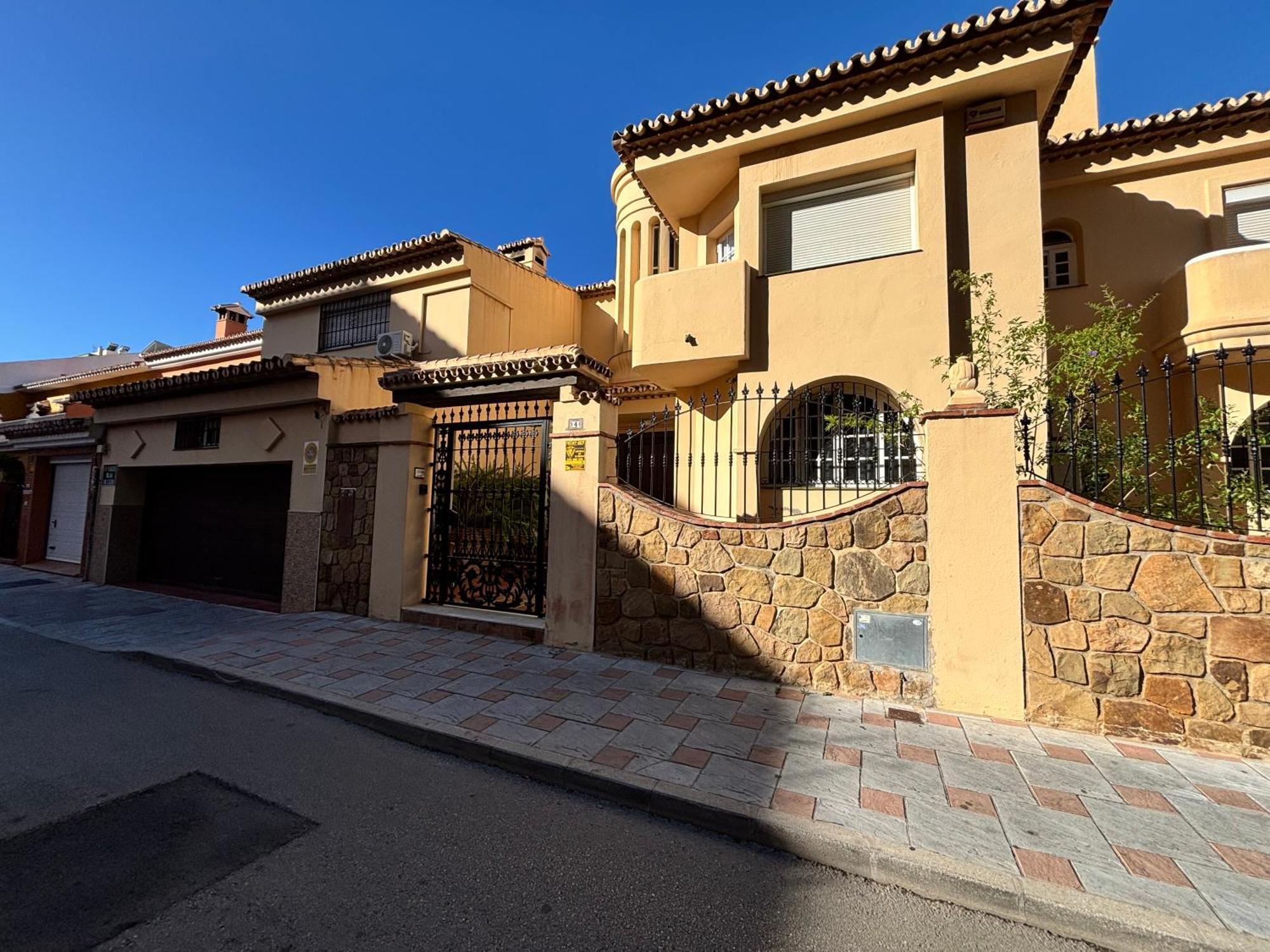 Villa Casa Vega 丰希罗拉 外观 照片
